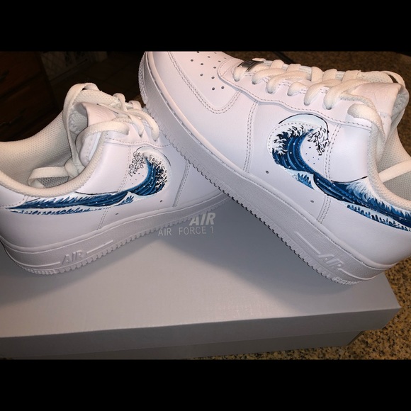 nike shoe painting